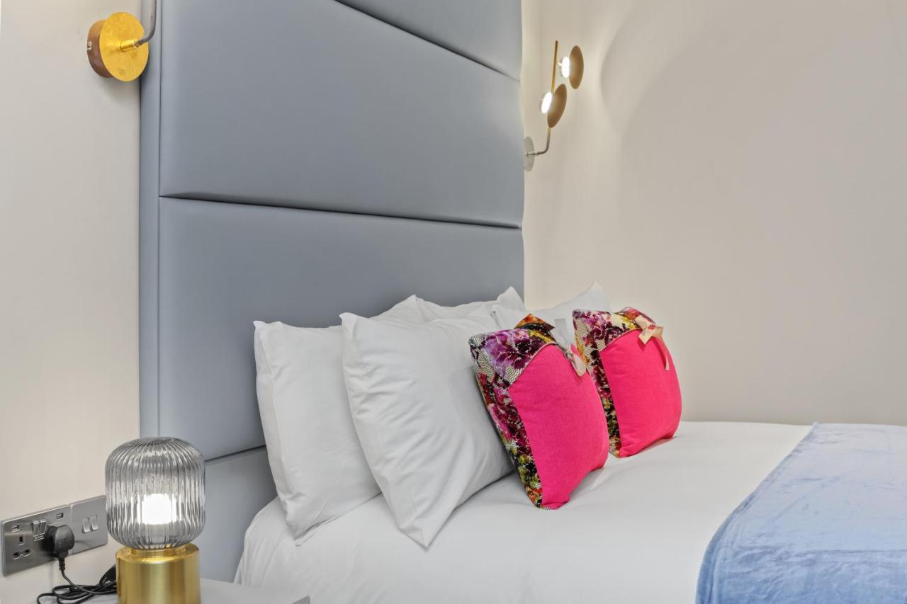 Modern Studio Flat ลอนดอน ภายนอก รูปภาพ
